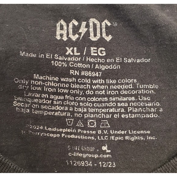ACDC Back in Black World Tour 1980 1981 Black T Shirt Mens XL vintage - Picture 4 of 6